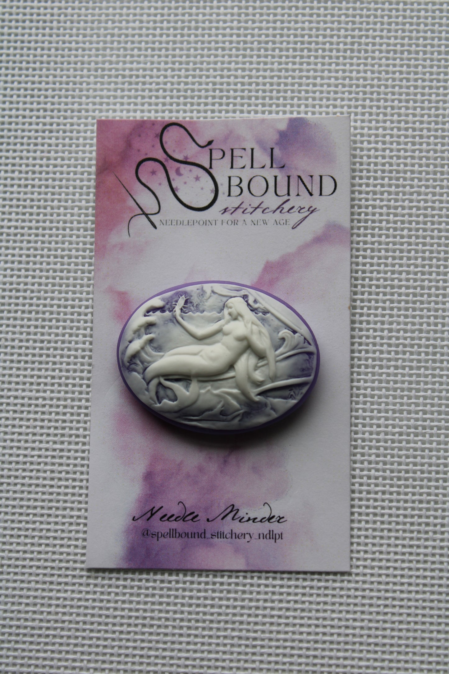 Mermaid Cameo Needleminder